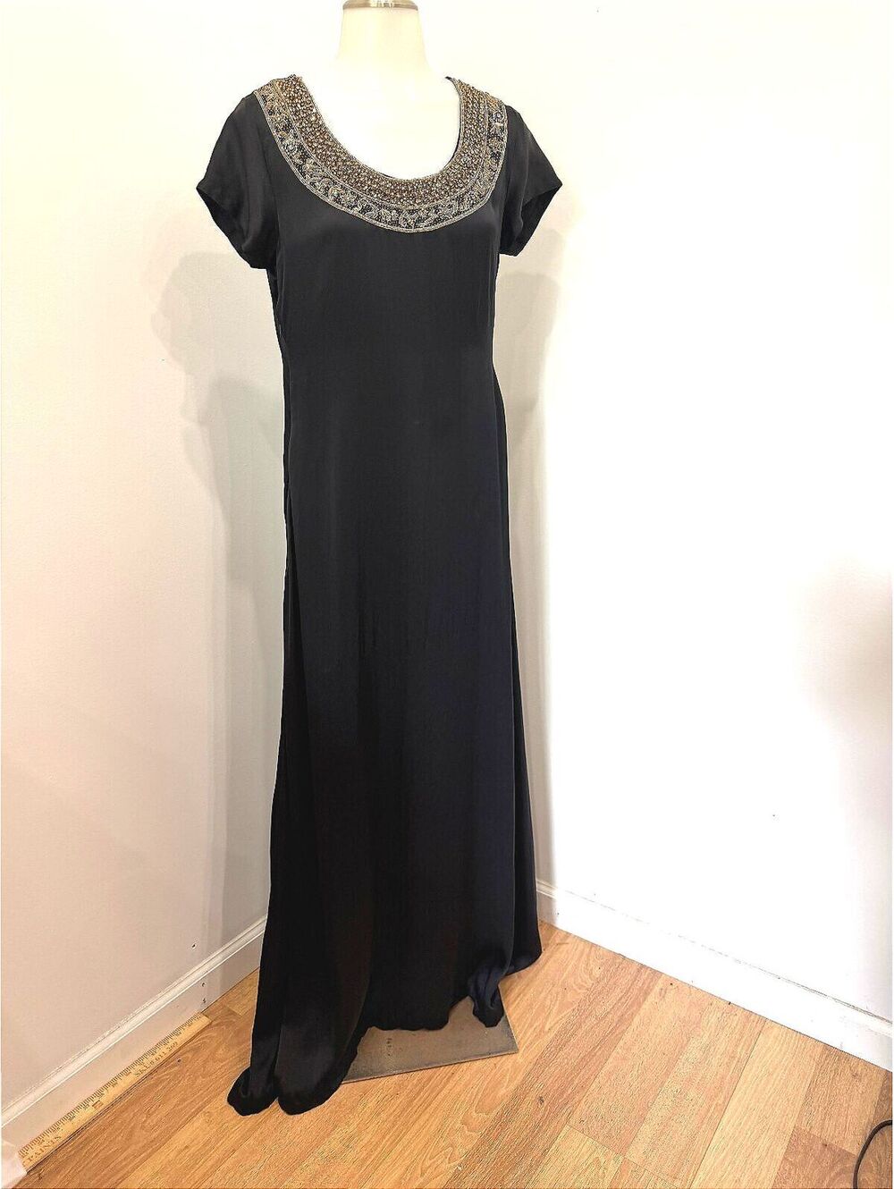 Vintage Elegant Black Maxi Dress with Beaded Neckline
